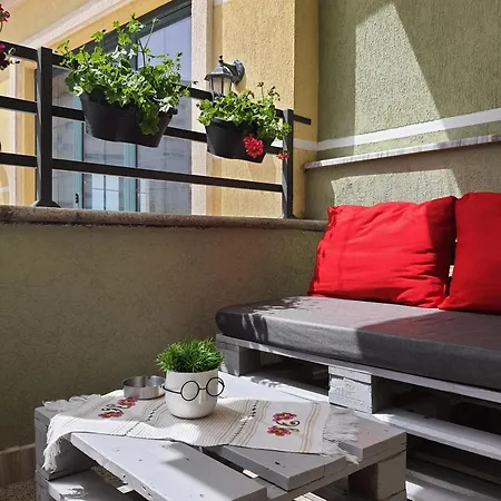 بيت ضيافة Ajet